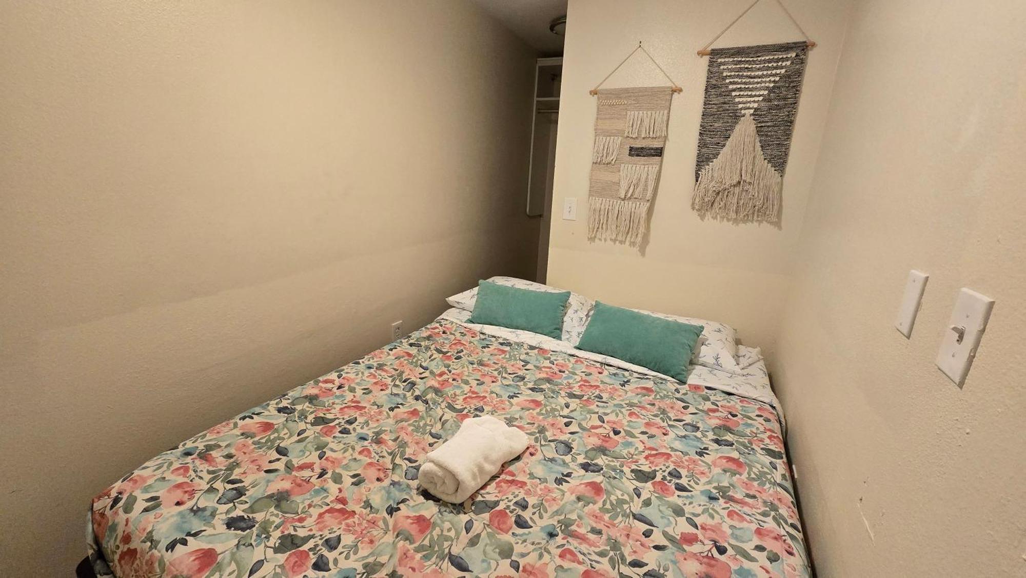 Lovely 1 Bedroom Condo In The Heart Of Seattle! 외부 사진